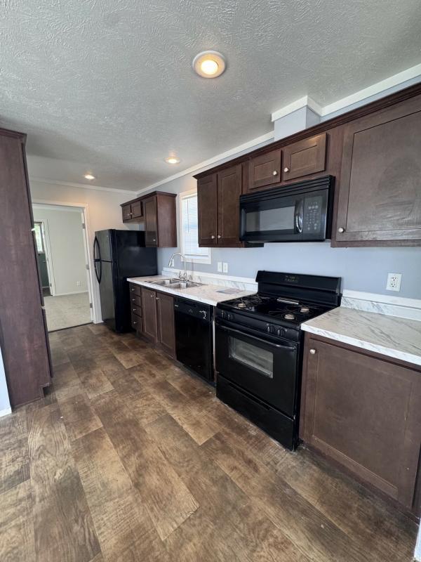 2016 Clayton Mobile Home