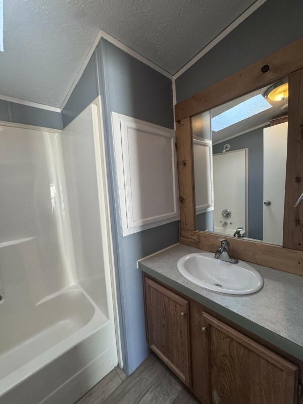 2000 Schult 6296735AB Mobile Home