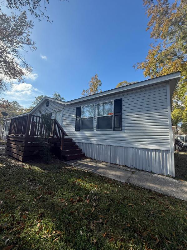 2004 Clayton Homes Inc Mobile Home For Sale