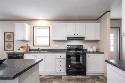 Photo 5 of 13 of home located at 7601 Daffan Lane #066 Austin, TX 78724