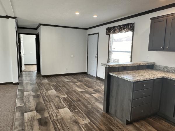 2020 Fairmont 430HH24523A Mobile Home