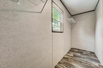 Photo 5 of 14 of home located at 8015 W Xavier St Conroe, TX 77303