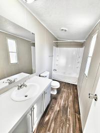 2002 HBOS Oakwood Mobile Home