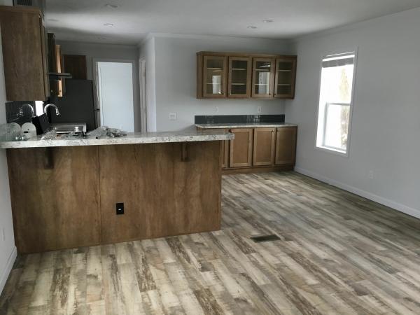 Photo 1 of 2 of home located at 4631 Cardinal Drive Dubuque, IA 52001