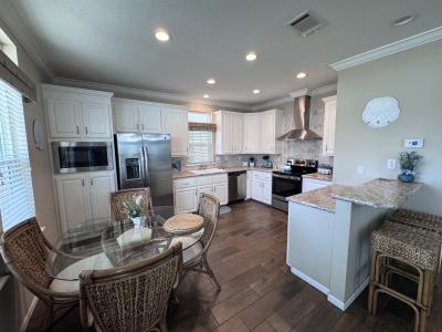 Photo 4 of 17 of home located at 163 NE Buoy Dr Jensen Beach, FL 34957