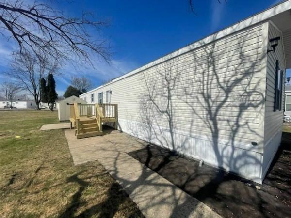 Photo 1 of 2 of home located at 3611 Cedar Knoll Circle Lot 148 Waterloo, IA 50701