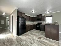 2019 Clayton Homes Inc Yes Mobile Home