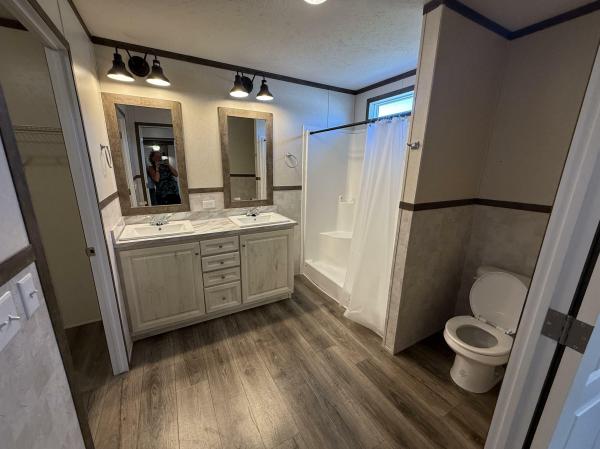 2020 Clayton 95AMF16763AH20S  Home