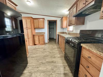 Photo 4 of 11 of home located at 510 Monticello Drive Potterville, MI 48876