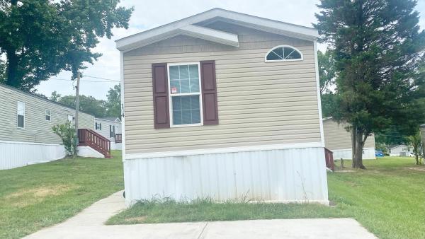 2018 Clayton Homes Inc Yes Mobile Home