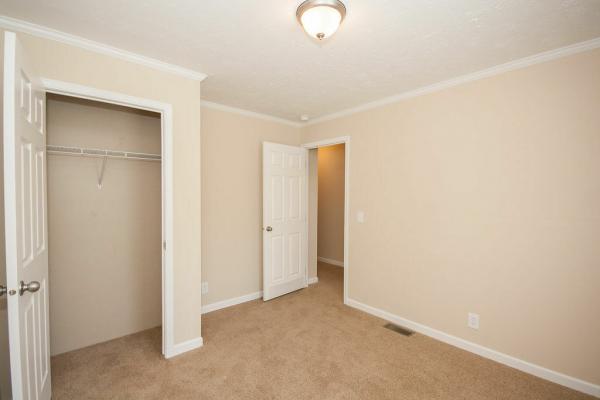 2018 Clayton Homes Inc Yes Mobile Home