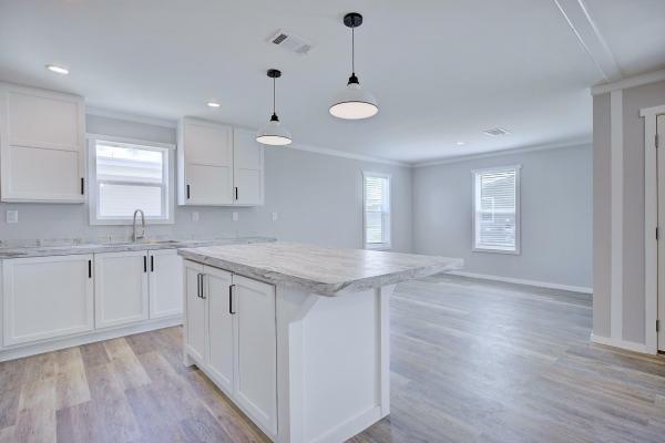 2025 Palm Harbor 24 340CS28563B  Home