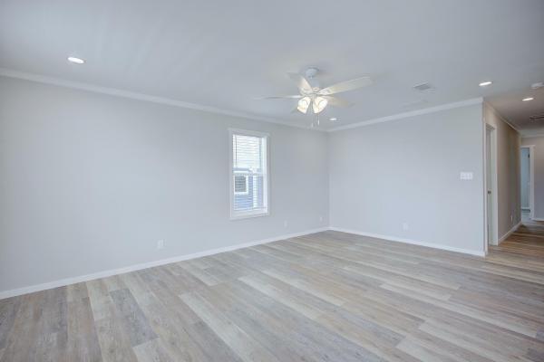 2025 Palm Harbor 24 340CS28563B  Home