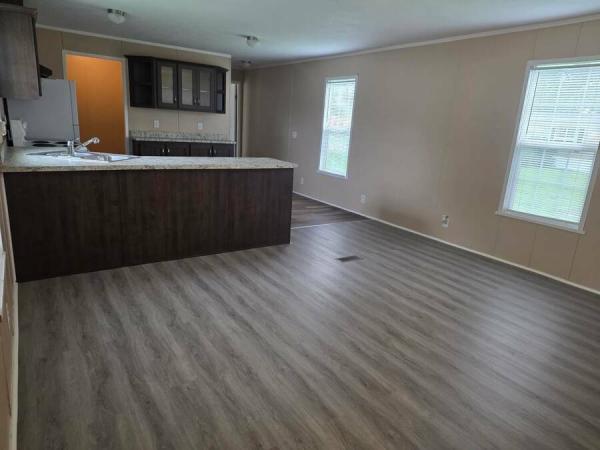 2018 RA1672206  Home