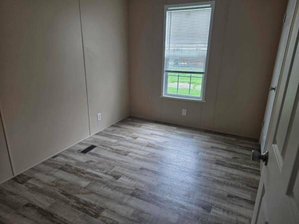 2018 RA1672206  Home