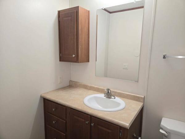 2019 LONESTAR166432F  Home