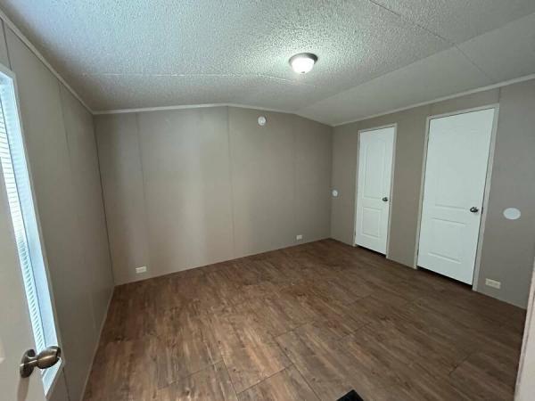 2023 S-1664-32C  Home
