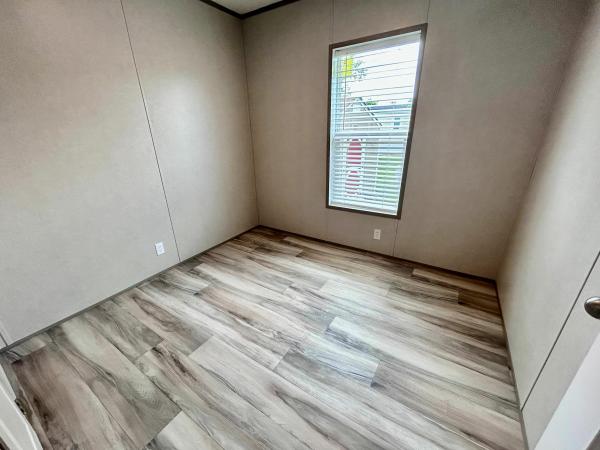 2025 Clayton Homes Inc Blazer Extreme Mobile Home