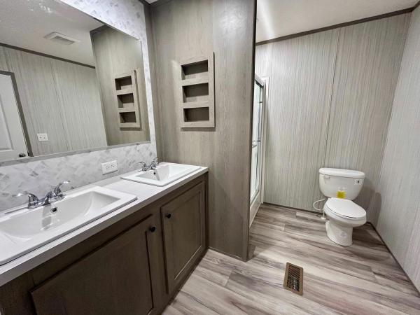 2025 Clayton Homes Inc Blazer Extreme Mobile Home