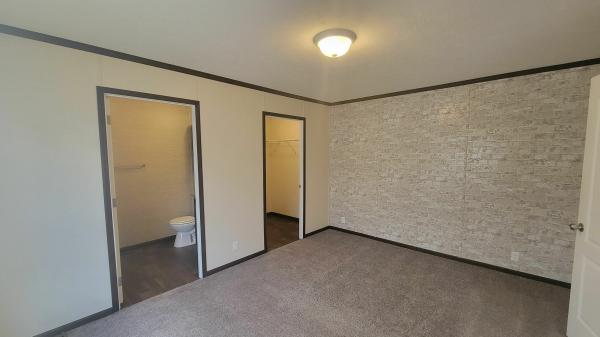 2019 Clayton Homes Inc Pulse Mobile Home