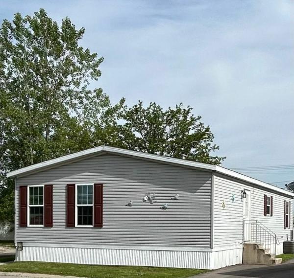2016 Champion Redman Advantage II Mobile Home
