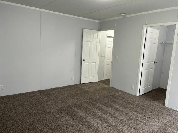 2016 Fleetwood Sandalwood XL Mobile Home