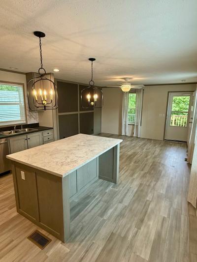 Mobile Home at 1512 Cobblestone Circle N Lot 1512Cn Mishawaka, IN 46544