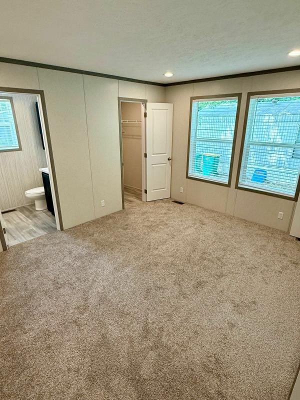 2025 Clayton Homes Inc Pulse Mobile Home