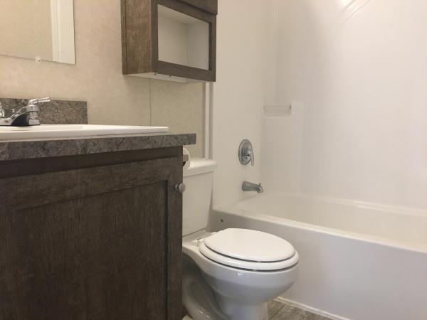 2019 Clayton Homes Inc Pulse Mobile Home