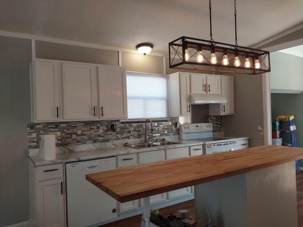 1986 Mays Enterprises Inc River Oaks Mobile Home