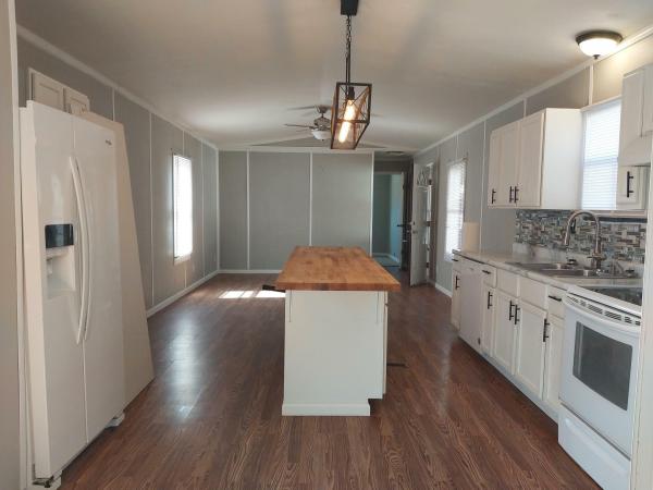 1986 Mays Enterprises Inc River Oaks Mobile Home