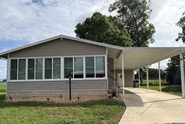 Photo 1 of 2 of home located at 406 Town And Country Sebring, FL 33870