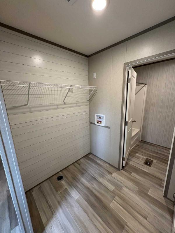 2023 Clayton Mobile Home