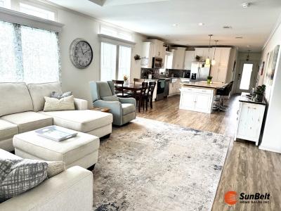 Photo 5 of 22 of home located at 633 Pine Brook Circle Lady Lake, FL 32159
