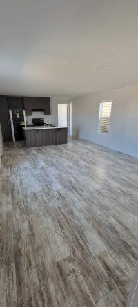 2026    Cavco Essence - 430ES16763A Mobile Home