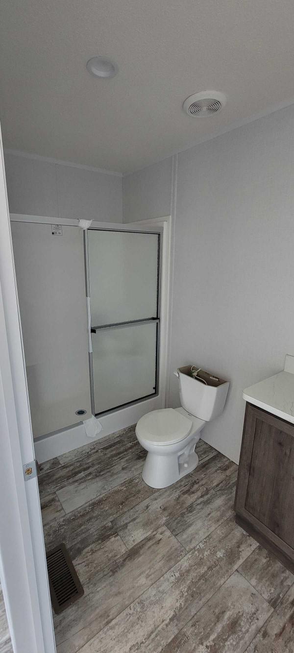 2026    Cavco Essence - 430ES16763A Mobile Home