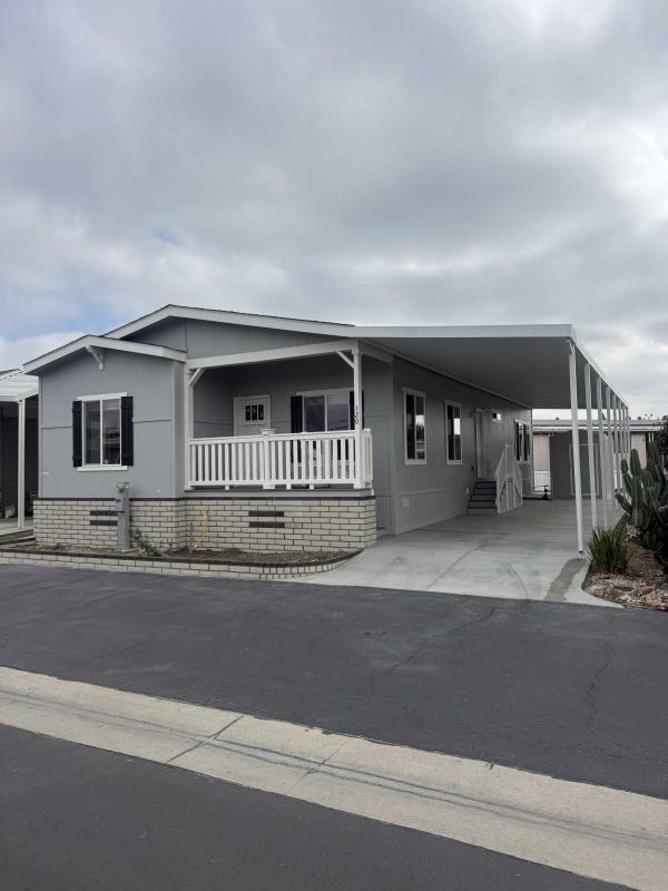 2026 Silvercrest SM-25626 Manufactured Home