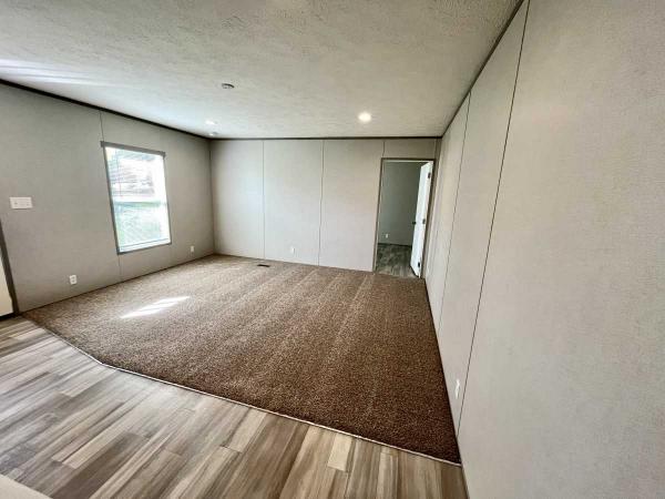 2023 Clayton Maynardville Classic 66 Mobile Home