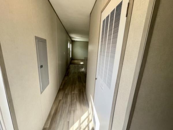 2023 Clayton Maynardville Classic 66 Mobile Home