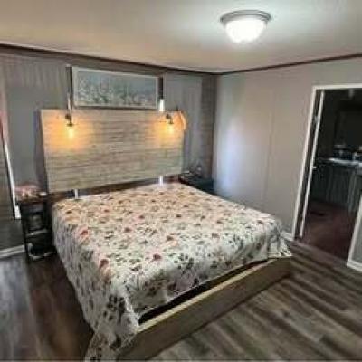 Photo 5 of 8 of home located at 917 County Road 791 Buna, TX 77612