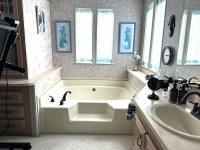 1990 Delo Manufactured Home