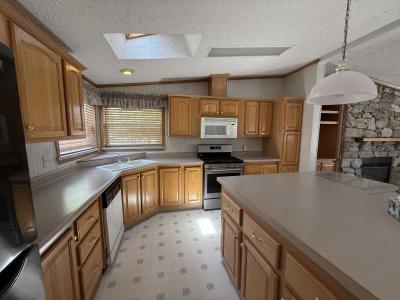 Photo 5 of 20 of home located at 923 Apple Ln Manteno, IL 60950