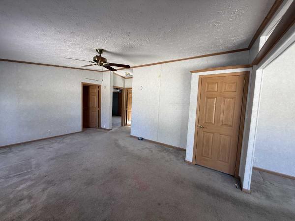 1999 FALL CREEK Manufactured Home