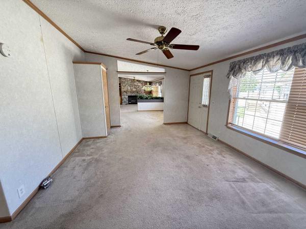 1999 FALL CREEK Manufactured Home