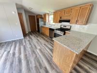 2000 Schult Manufactured Home