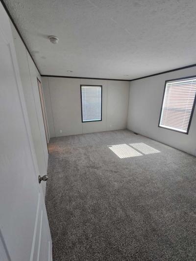 Photo 5 of 18 of home located at 511 East 1st Street #70 Huxley, IA 50124