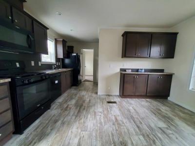 Mobile Home at 6051 W Freshman Drive Lot Wf6051 Saginaw, MI 48604