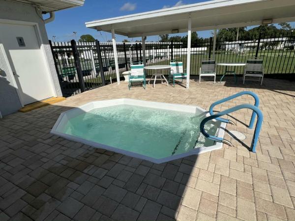 1988 CHAN HS Manufactured Home