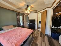 1990 Victorian 14201 Mobile Home