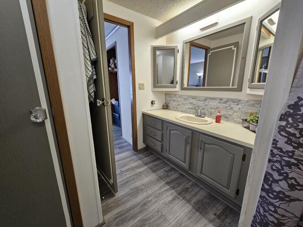 1990 Victorian 14201 Mobile Home